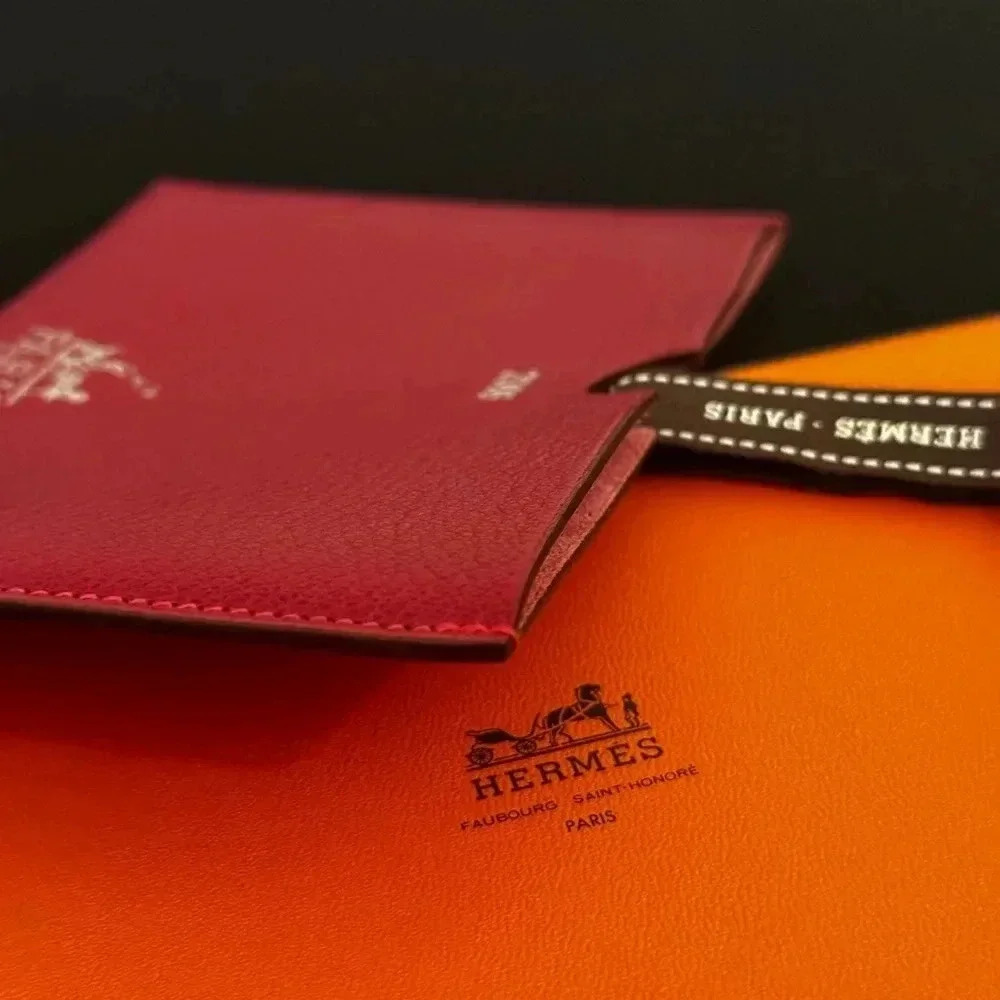 Hermes Leather Pouch - Picture 5 of 7